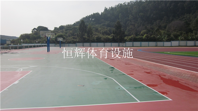 硅pu球场材料厂家的台山华侨中学项目