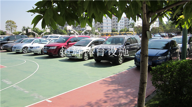 广州硅PU球场厂家的清远盛兴中英文学校硅pu球场项目